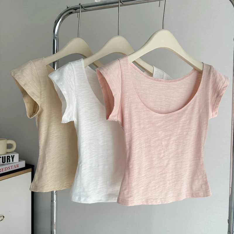 Mulheres sólidas com decote em u manga curta camisetas 2025 verão coreano moda magro recortado topos novo simples all-match inferior t