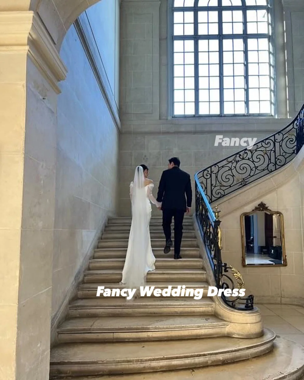 ファンシーエレガントなオフショルダーのウェディングドレスマーメイド長袖ブライダルドレス弾性サテン誕生日パーティードレスカスタマイズ