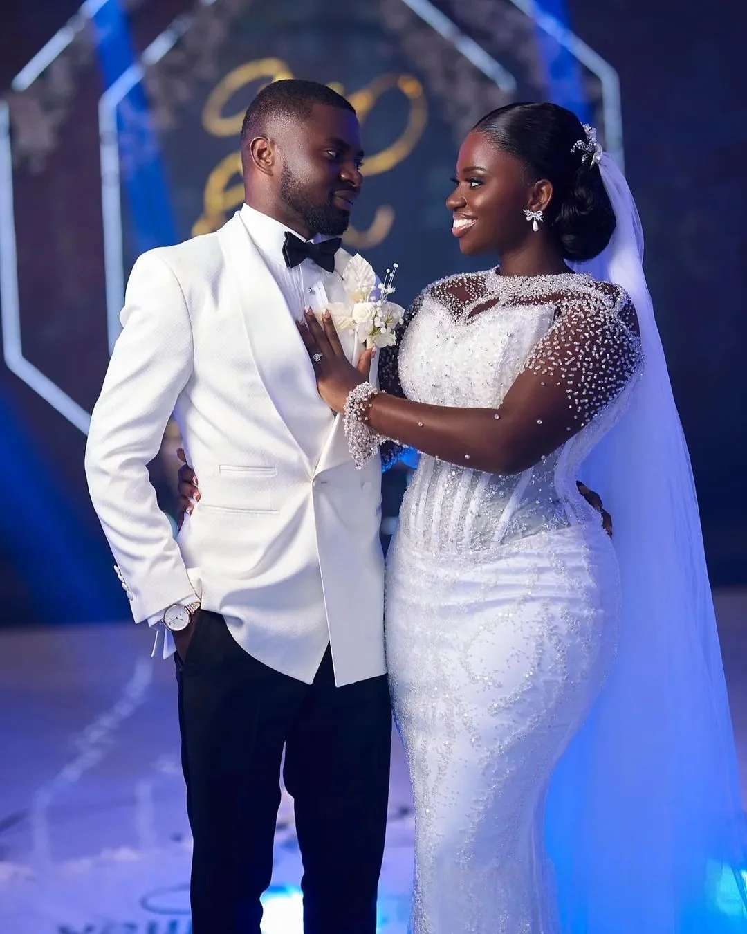 Robe de mariée africaine personnalisée, grande taille, avec traîne détachable, Illusion de sirène, col transparent, dentelle perlée, longue