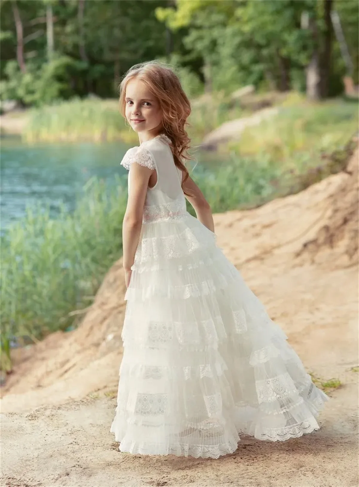 

White Flower Girl Dress Lace Tulle Short Sleeve Layered Wedding Elegant Flower Child First Piece Communion Party Dress