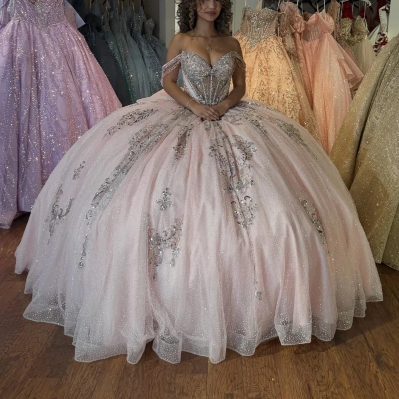 

Pink Shiny Ball Gown Quinceanera Dresses 2026 Sequin Applique Lace Beading Crystal Bow Corset Tull Off Shoulder Sweet 16 Dress