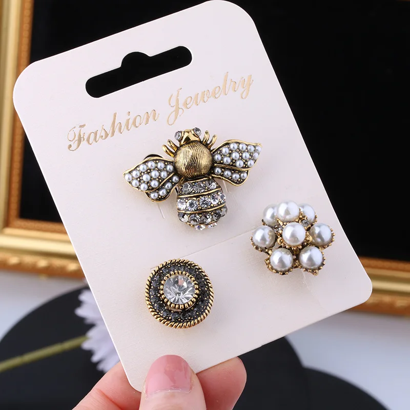 Three-piece Set of Vintage Pins Pearl Bee Brooches Fashion Accessories Luxury Corsages for Men and Women