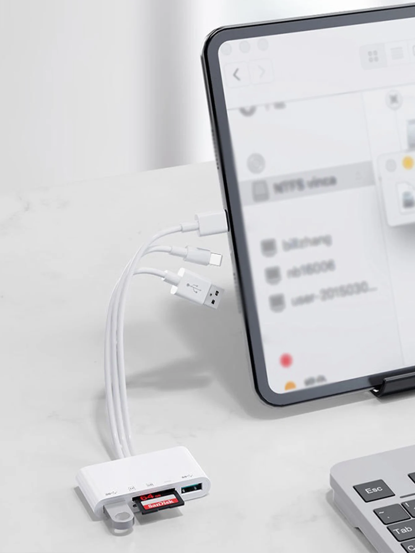 

3-проводной 5-В-1 Кардридер, usb 2,0, Многофункциональный OTG конвертер, высокоскоростная передача, Совместимость с Iphone/Android/ipad
