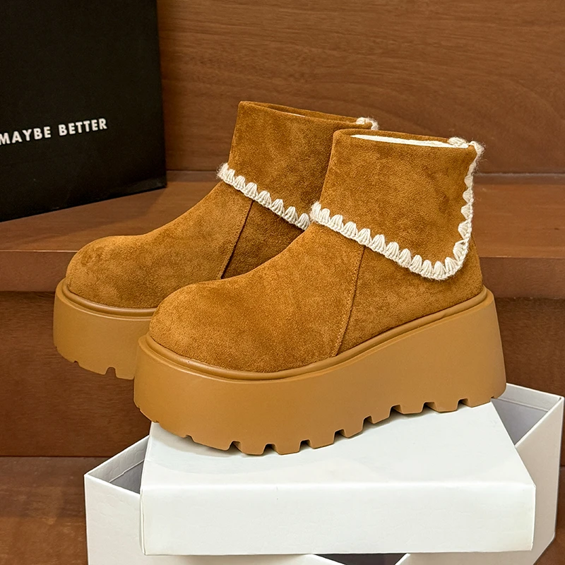 

Модные зимние ботинки на толстой подошве, увеличивающие рост, зимняя теплая хлопковая обувь, верхняя одежда с толстой подкладкой и толстыми короткими ботинками.