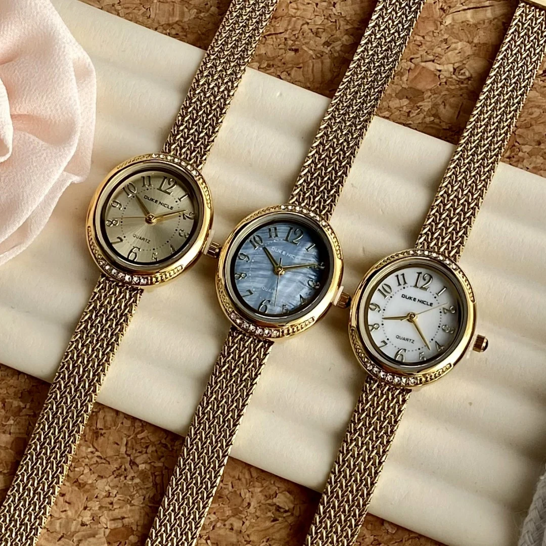 

French Vintage Style Quartz Watchband Women's Wristwatch Elegant Fashionable Exquisite Adjustable Stainless Steel Strap Watch