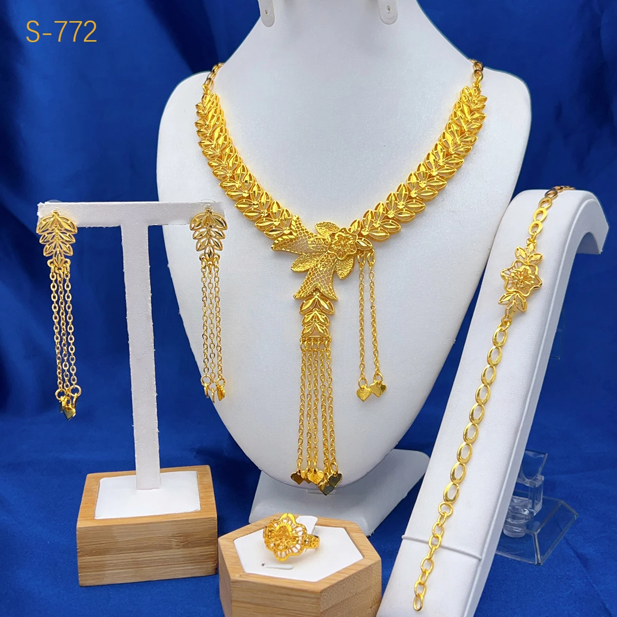 

Dubai Ethiopian 24K Gold Color Bridal Jewelry Set For Women Nigerian Long Tassel Necklace Bracelet Earring Ring Sets Party Gift