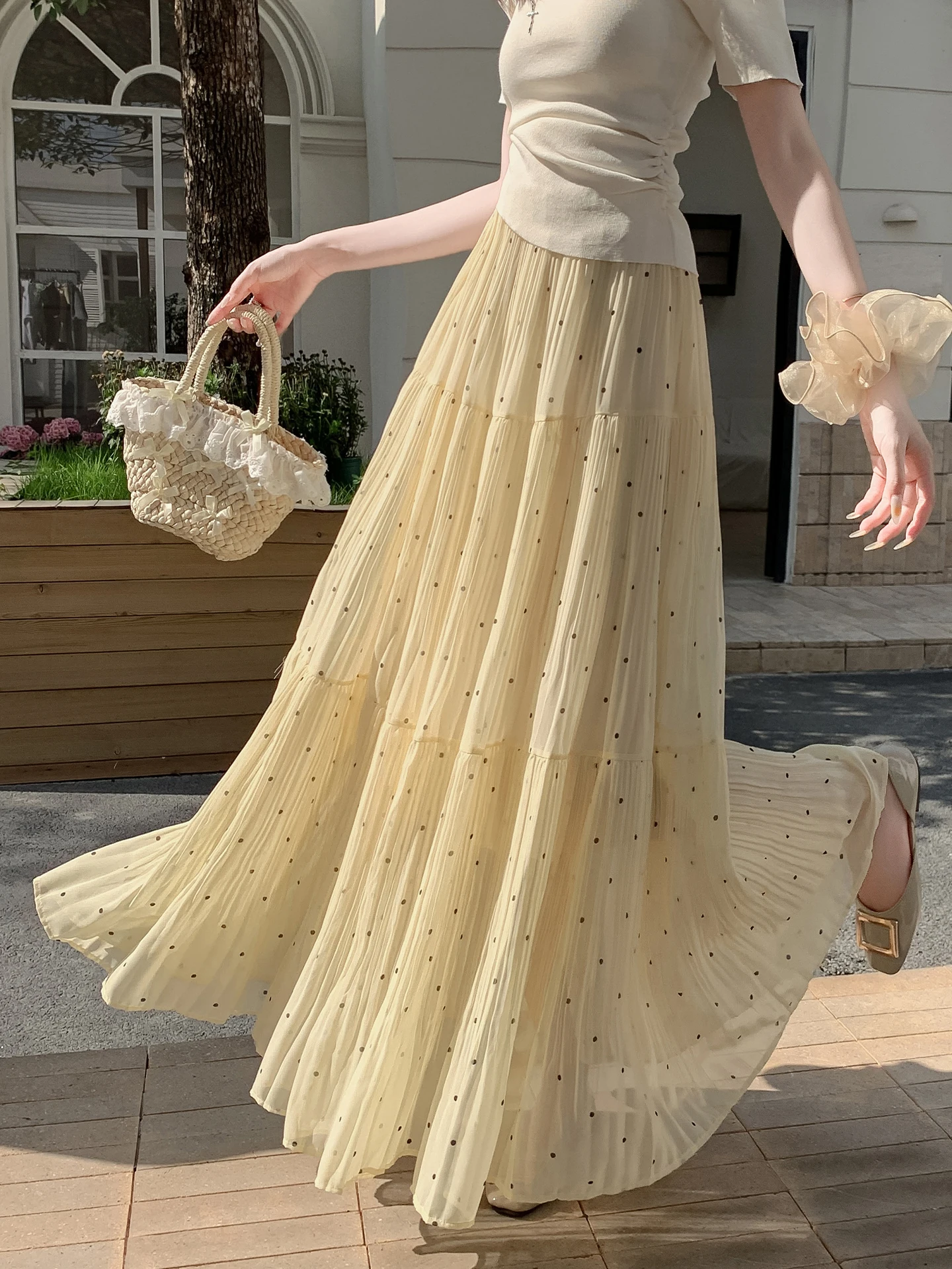 

Pastel Yellow Polka Dot Chiffon A-Line Skirt Women's Spring Summer New Gentle Sweet Pleated High Waist Elastic Waist