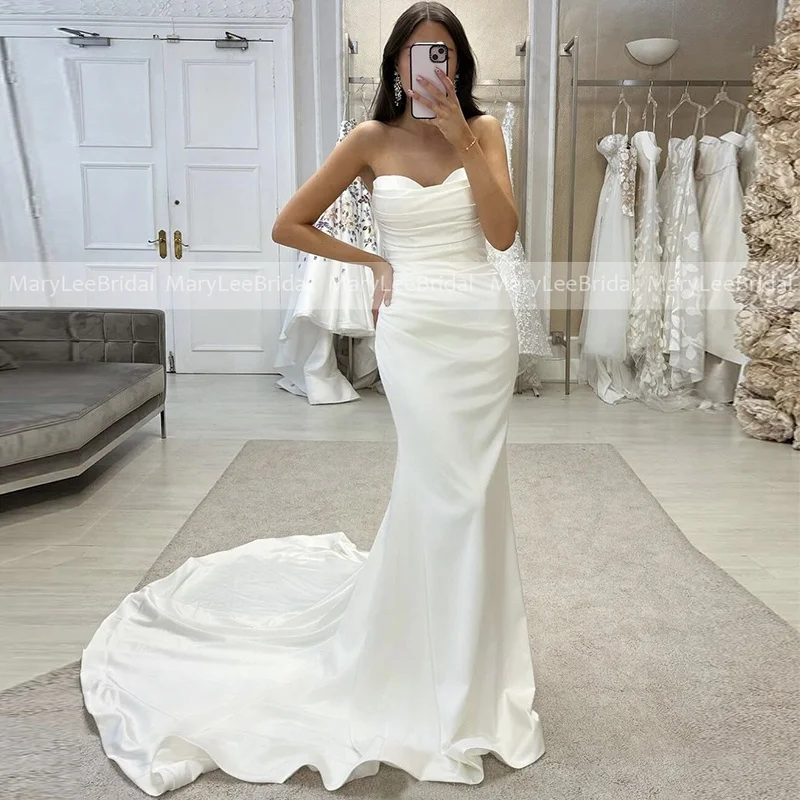 

Sweetheart Neckline White Mermaid Wedding Dresses Pleated Satin Sexy Bride Dress Custom Wedding Gown Long Train vestido de noiva