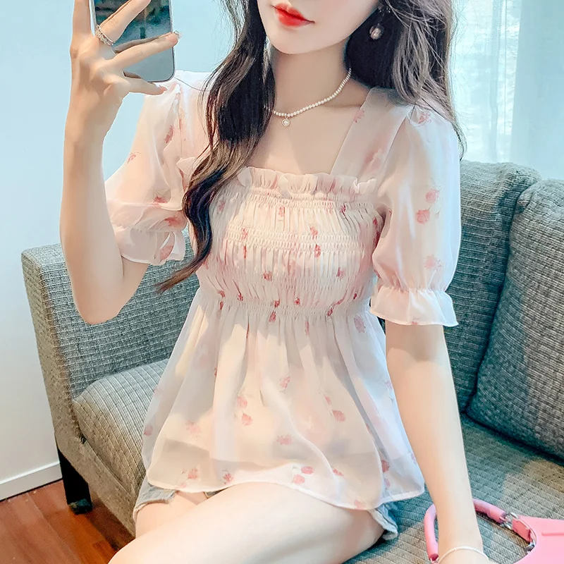 

Women's French Sweet Square Neck Short Sleeve Forest Style Shirt Niche Summer New Arrival