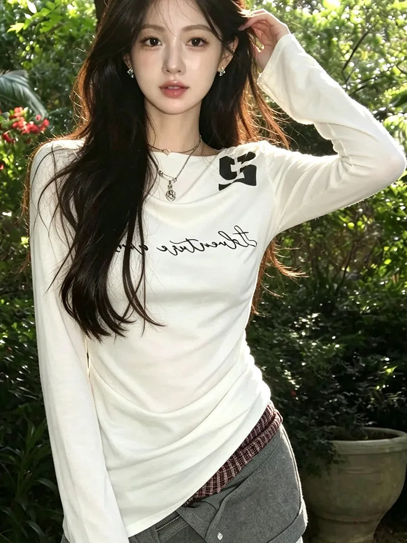 American Style Long Sleeve Slim Fit T-Shirt Women's Autumn High Sensation Printed White Top Irregular One Shoulder Design