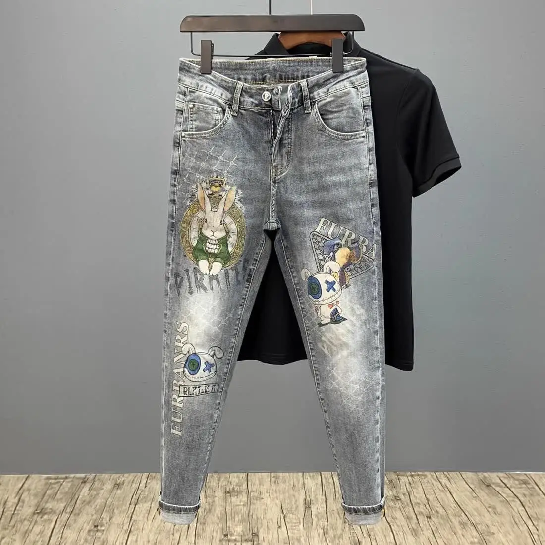 

Kpop Men's Luxury New 2024 New Spring Autumn Men's Casual Denim Skinny Jeans with Rabbit Print Designer Cowboy Pants for Men