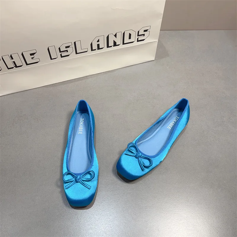 

2026 New Women's Shoes Elegant French Style Casual Shoes Exquisite Round Head Shallow Flat Shoe Designer Shoes Zapatos De Mujer