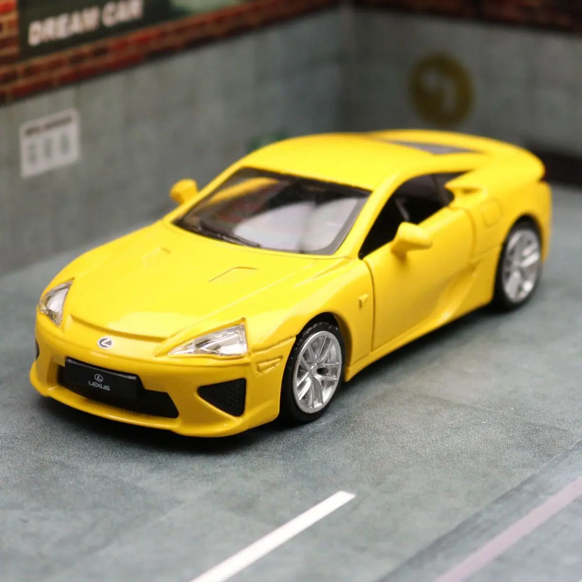 1/43 Lexus LFA modello di auto giocattolo per bambini MSZ Diecast Metal Vehicle Miniature Pull Back Collection regalo per Kid Boys Match Box