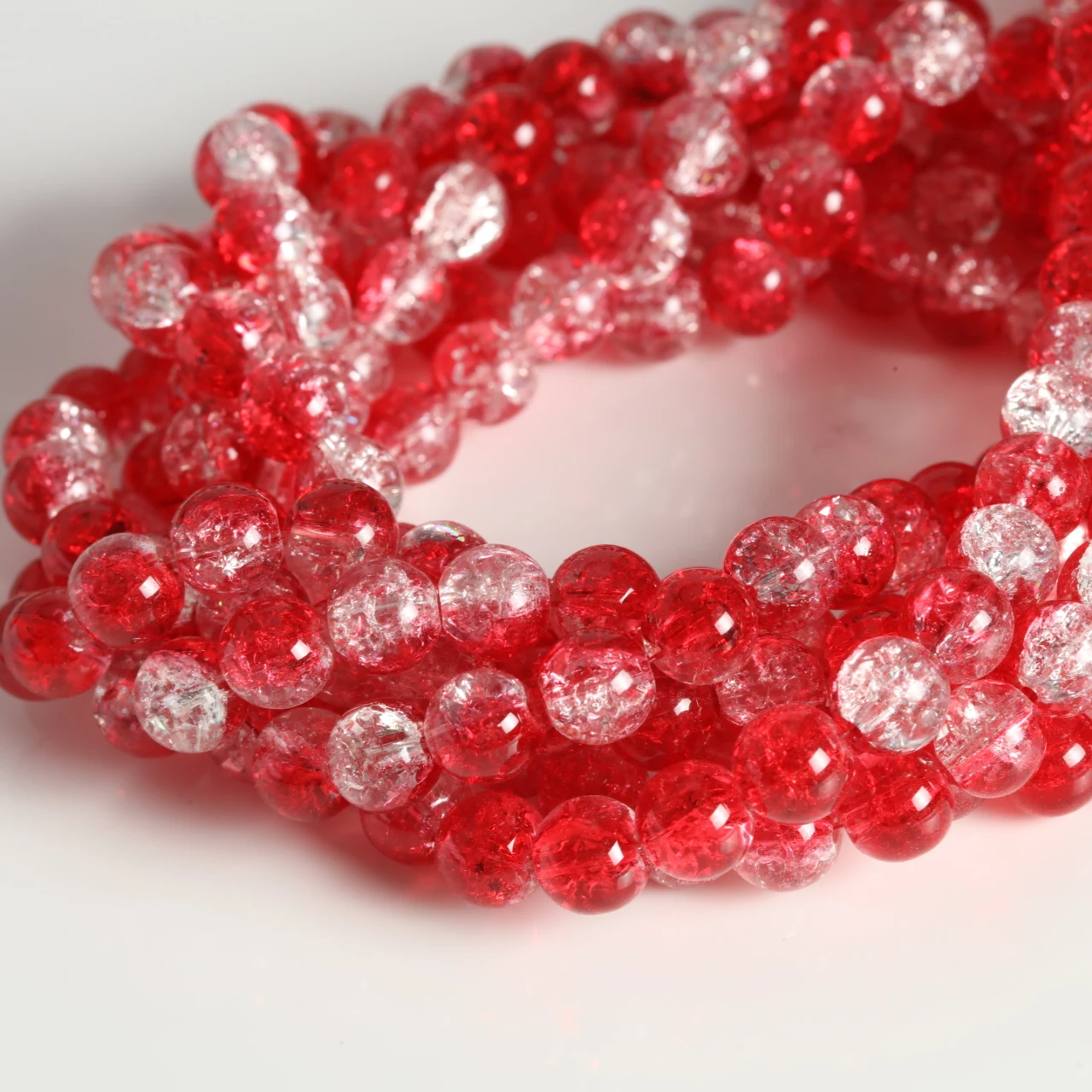 Leuchtend rote, transparente 10-mm-Glasperlen mit Rissmuster, vielseitige lose Perlen für DIY-Armbänder, Halsketten, Schmuckherstellung und Zubehör.