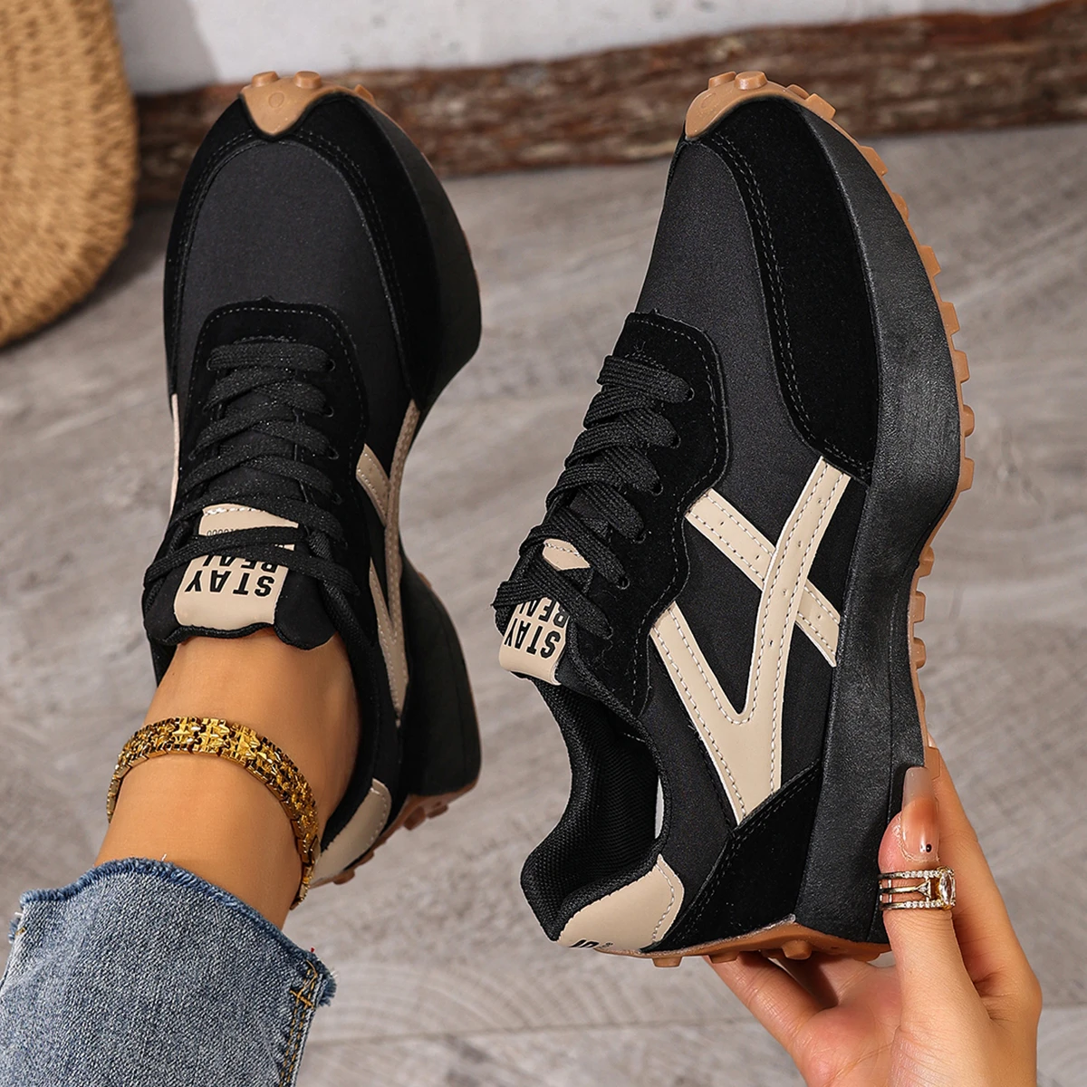 2025 Neue Damen-Sneaker Frühling Casual Schnür-Sportschuhe Luxus-Plattform Rutschfeste Laufschuhe Damen Zapatos De Mujer – Detail 7