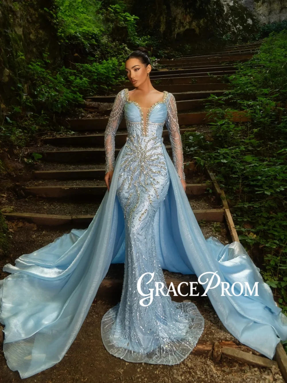 

Detachable Train Opulent Crystal Evening Dress Long Sleeved Elegant Mermaid Long Wedding Party Gown Customized Red Carpet Gowns
