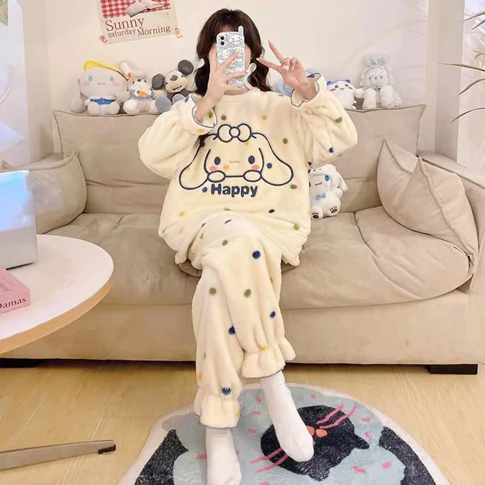 

Kawaii Women Plush Pajamas Set Cartoon Cinnamoroll Sanrios Anime Kuromi Flannel Keep Warm Cute Girls Nightgown Homewear Gifts