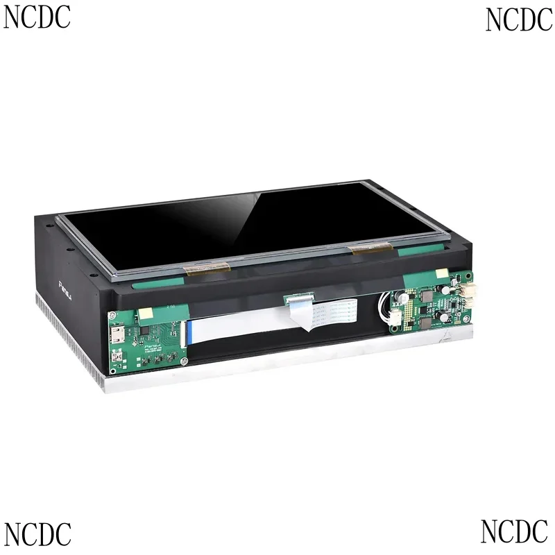 13.6 Inch 7K Light … - image