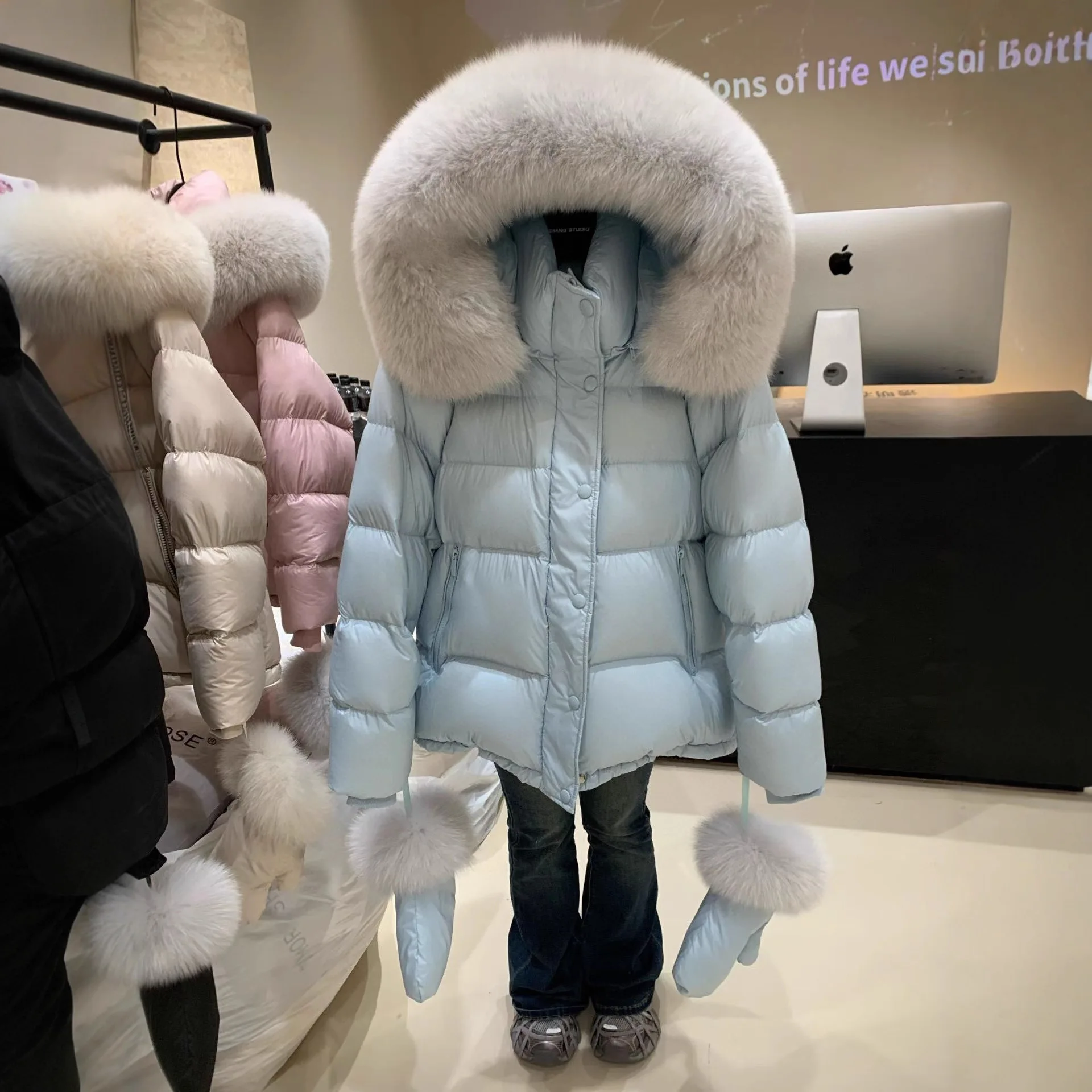 Solid Color Fashion Trend Long-sleeved Down Jacket Women's 2026 Winter New Fur Collar Hooded Casual Fashion Thickened Warm Coat