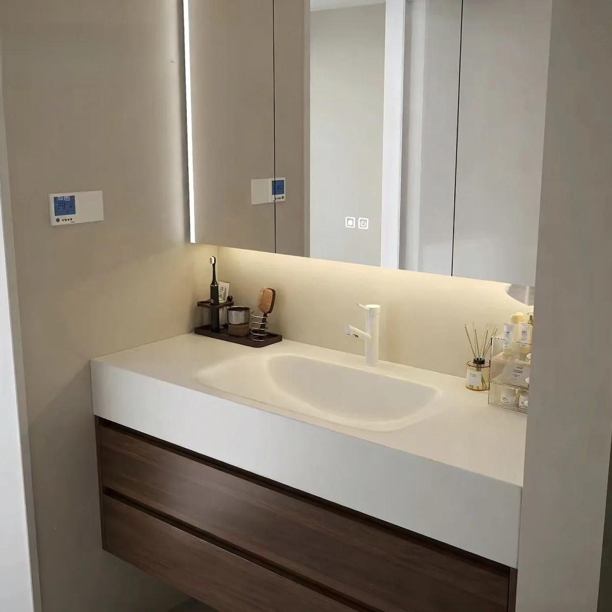Modern medieval style simple rock slab solid wood integrated bathroom cabinet combination bathroom toilet washbasin wash