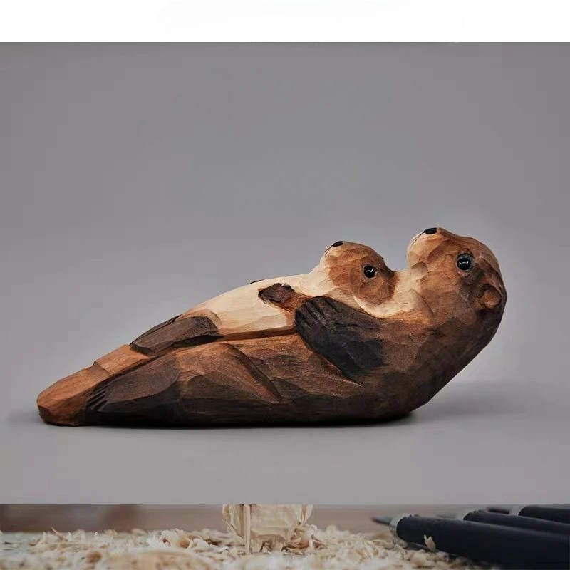 1 PC Hand Carved Basswood Cute Sea Otter Mother And Baby Ornament Marine Animal Solid Wooden Home Decoration Collection Gift