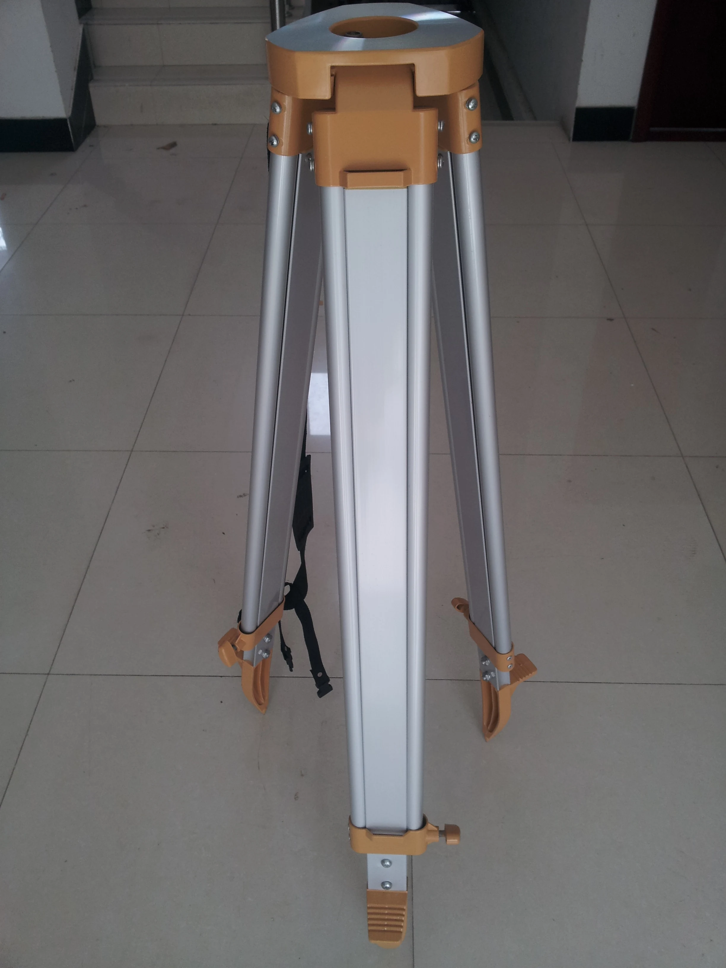 Professional Survey Tripod Series J-1 Aluminium Tripod For Total Station