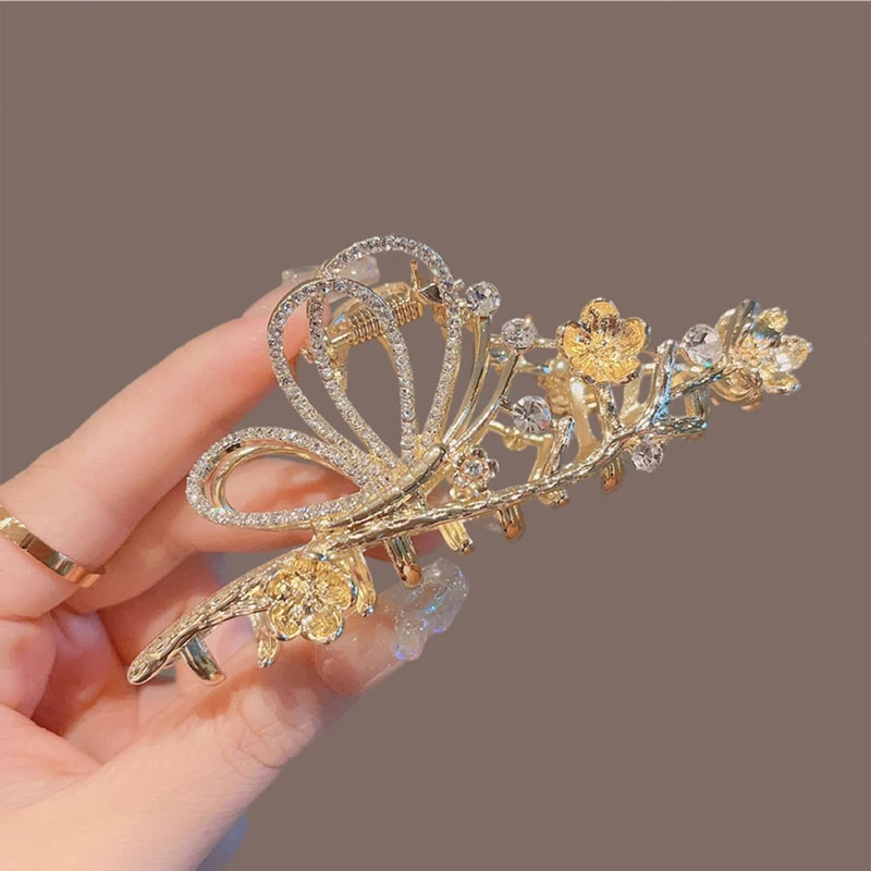 New Retro Alloy Butterfly Hair Grip Hair Crab Clip Girl Ponytail Clip Wash Face Hair Claw Shark Clip Headdress Female