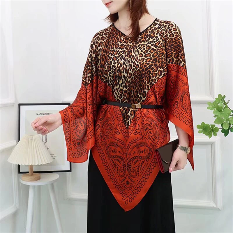 Cobertura de blusa de chiffon com estampa leopardo para mulheres, poncho sexy, blusa solta, confortável protetor solar, moda quente de luxo, 2022