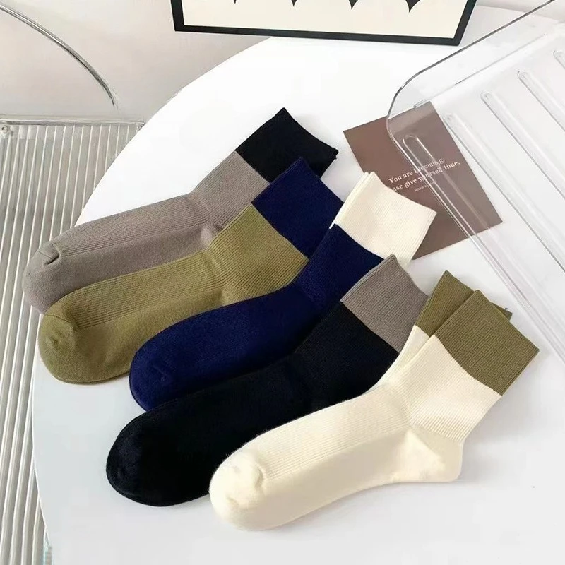 5 Paar Herren-Herbst-Winter-Mittelschlauch-Wollsocken zur Wärmeverdickung, Farbblockierung, Einfachheit, Komfort, Kaschmir-Herrensocken