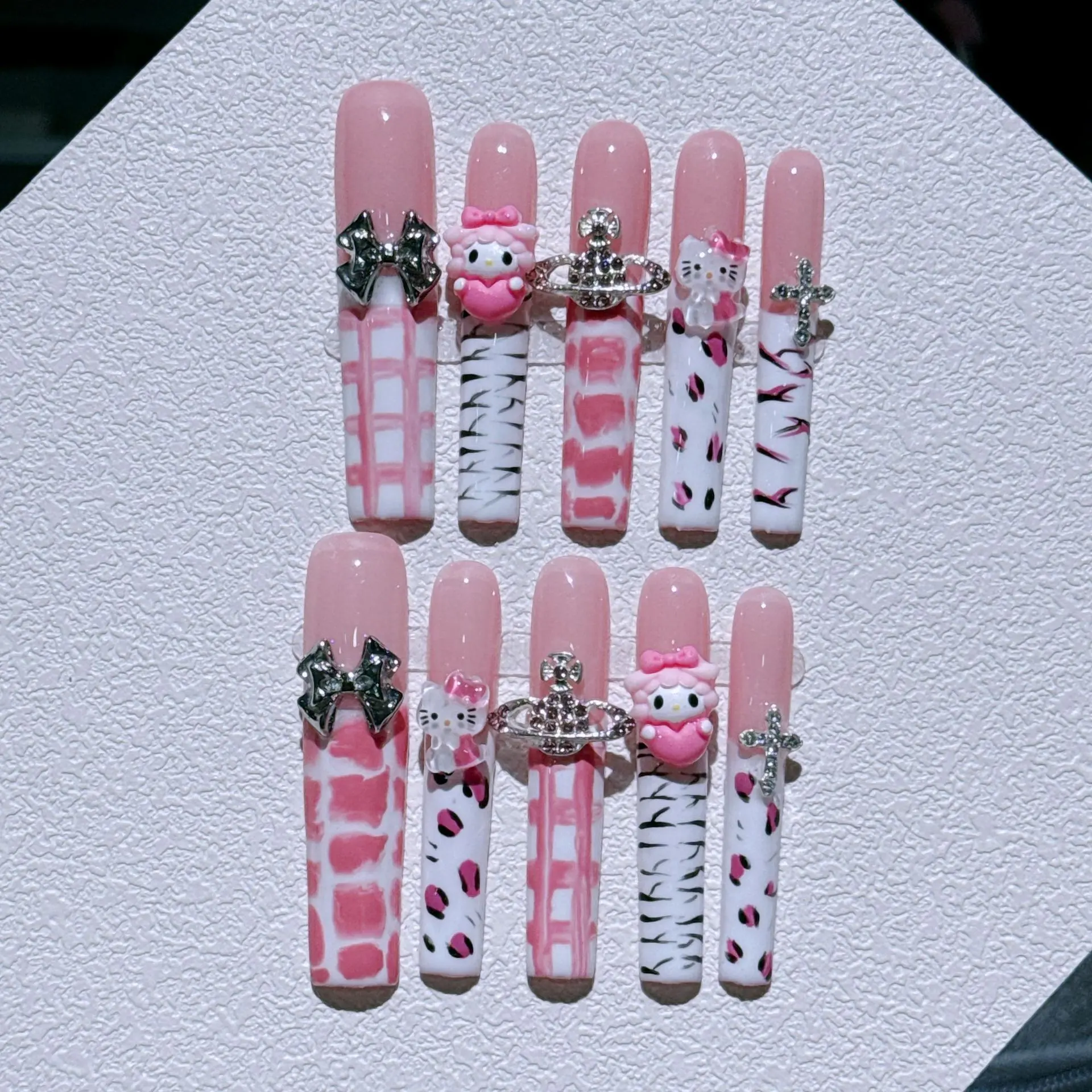 Sanrio Mymelody KT Cartoon Press On Nails Full Cover Long style False Nails Fake Nail Artificial Manicure Wearable Nail Tips