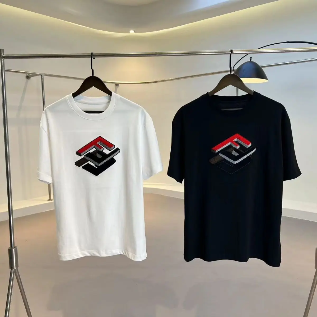 

Fd-printed New Men's and Women's Loose, Comfortable Pure Cotton Breathable T-shirts Are Bestsellers in Europe During Summer