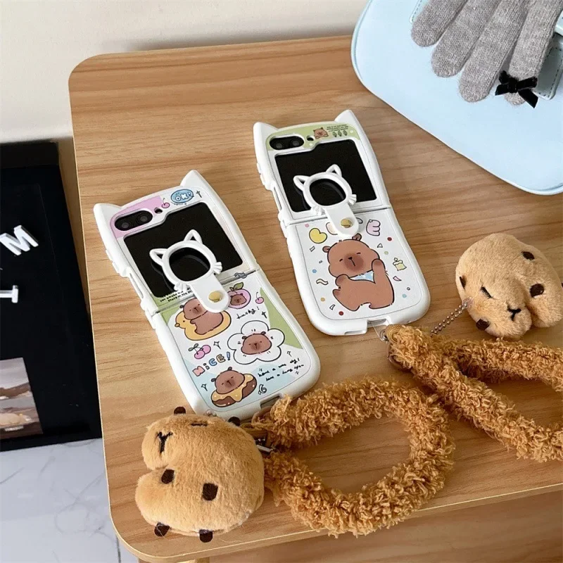 

Capybara White Phone Case for Samsung Galaxy Z Flip 6 5 4 3 Protective Back Cover for ZFlip4 ZFlip5 ZFlip6 Case
