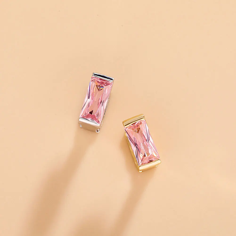 2Pcs Big Zirconia Teeth Grills Hip-Hop Metal Teeth Caps Decorative Jewelry Lightweight Comfortable for Rap Rapper Cosplay