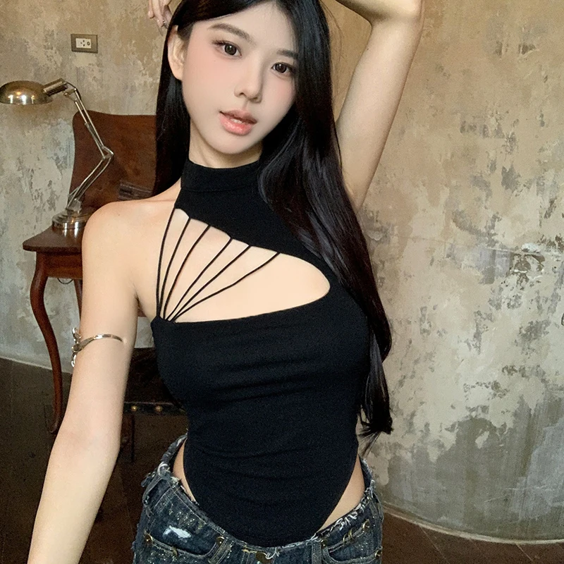 

Hot Girls Sexy Hollow Irregular Camisole Fashion Y2K Halter Tank Top With Chest Pad