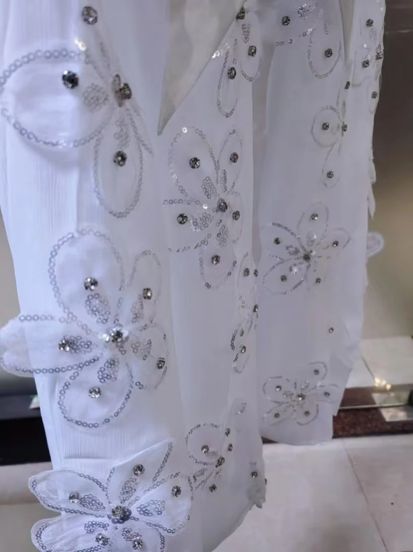

New In Sparkle Diamonds Flowers Stitch Chiffon White Shirts Blouses For Women's Long Sleeve Party Shirt Tops blusas de mujeres
