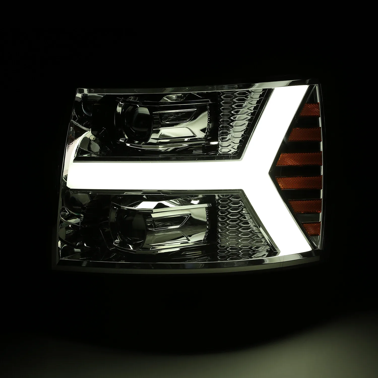 

Светодиодные фары с последовательной подсветкой [Sequential Welcome LED] для Chevrolet Silverado 2007-2013, хромированные, с проектором