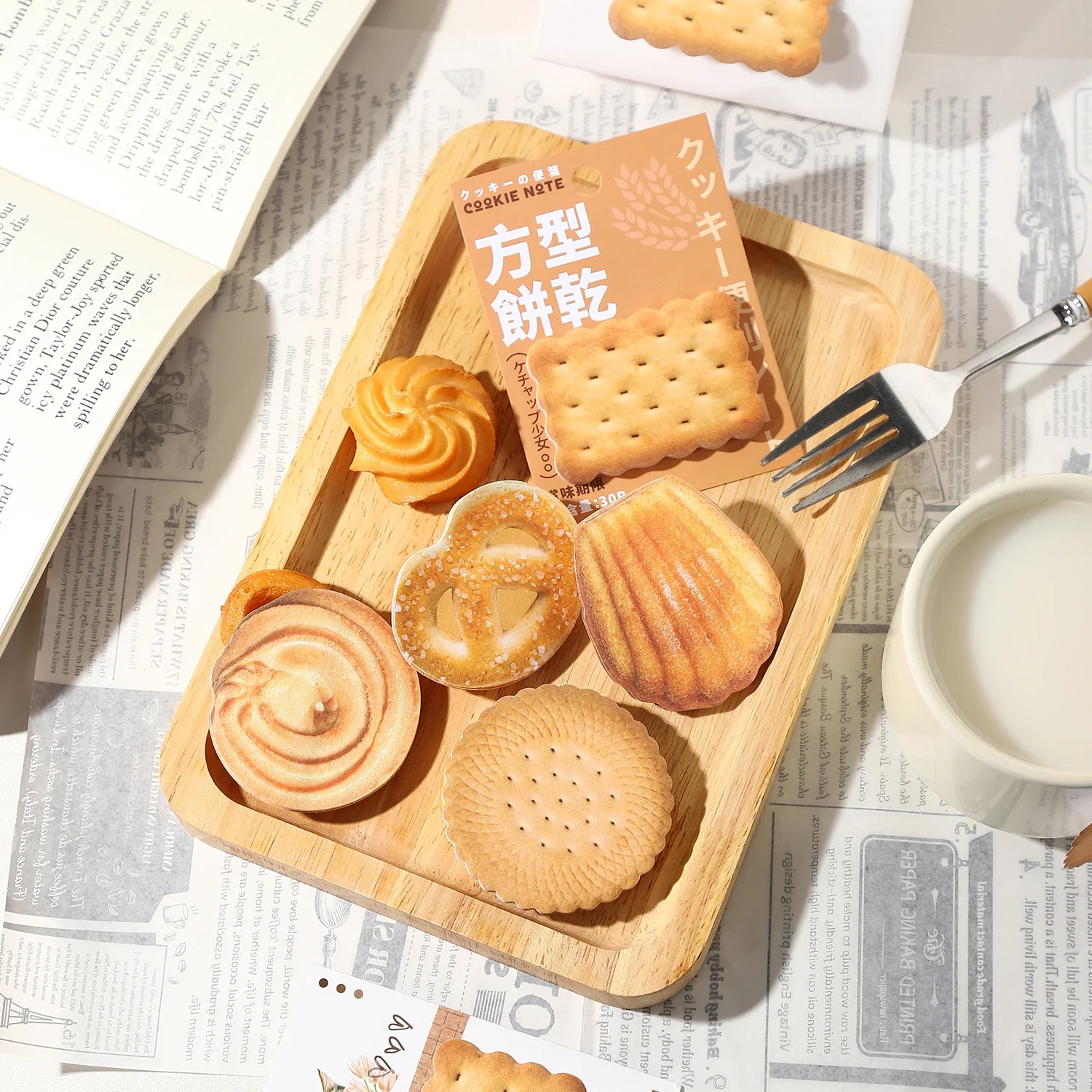 JIANWU Graham Cracker Series Vintage Cookies Landscaping Memo Pad Creative DIY Journal Material Collage Stationery