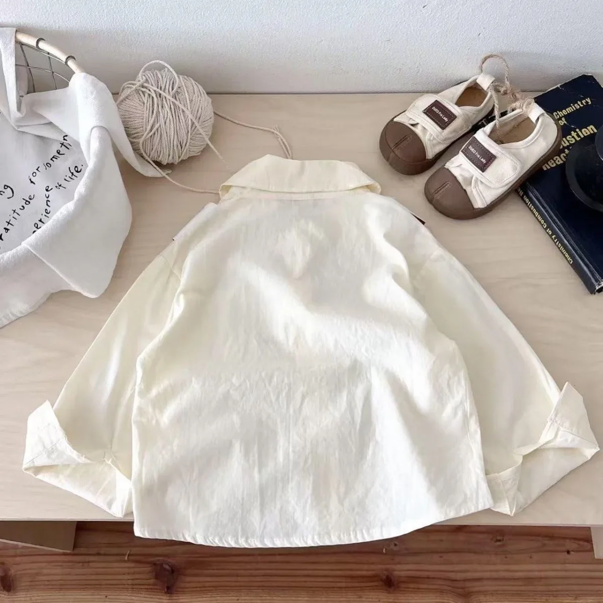 

Children's Shirt Spring and Autumn New Style Fake Two piece Solid Color Shawl Shirt Coat for Boys and Girls 80-130CM