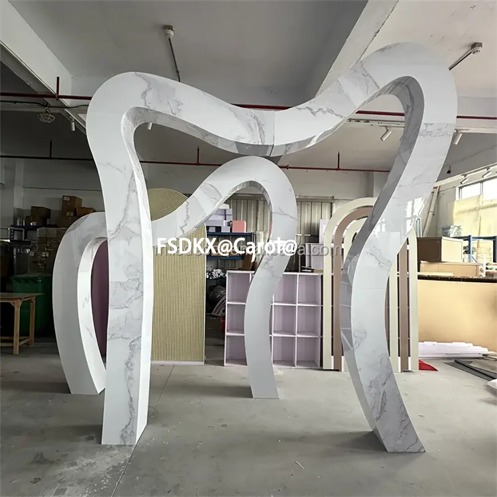 

Hot Selling Wedding Supplies 2pcs White Wedding Arch Party Stage Decoration Backdrop