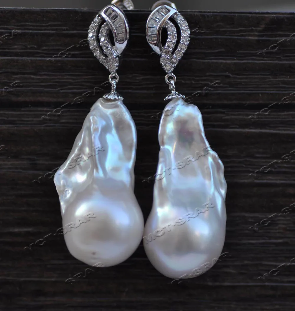 

Z11587 Висячие серьги с белым бароко KESHI Reborn Pearl CZ, 30 мм