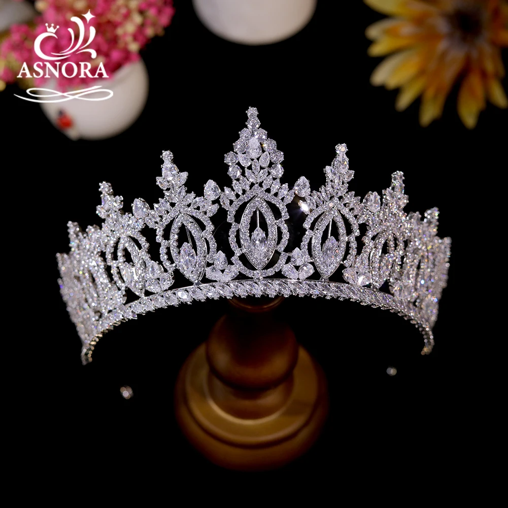 

ASNORA 2024 New Luxury Silver Color Geometric Bride Crown CZ Crystal Beauty Pageant Headdress Wedding Hair Accessories A1554