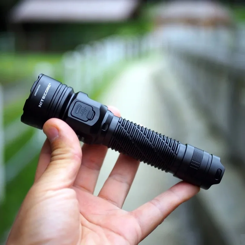 

Ultra Bright Powerful LED Flashlight UHi 40 3300LM Rechargeable Torch Light with 21700 5300mAh Battery for Hiking Self Defense