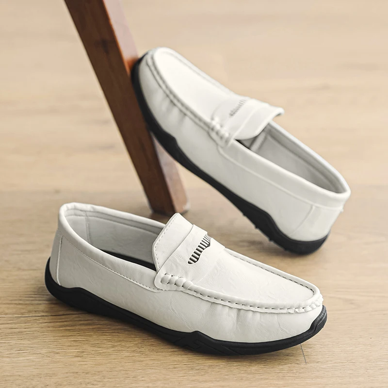 

Hot Sale White Men's Loafers Lightweight Slip-on Shoes Man Moccasins Comfy Leather Casual Shoes For Men Non-slip Driving Shoes