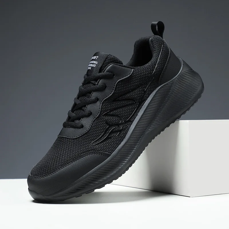 

Men's Shoes Oversized Ultra Light Mesh Running Shoes Functional Sports Shoes Travel Shoes Breathable and Shock-absorb
