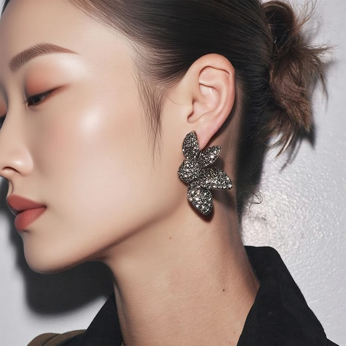

ZAA Vintage Gothic Black Rhinestone Flower Earrings for Women Fashion Holiday Party Jewelry Gifts