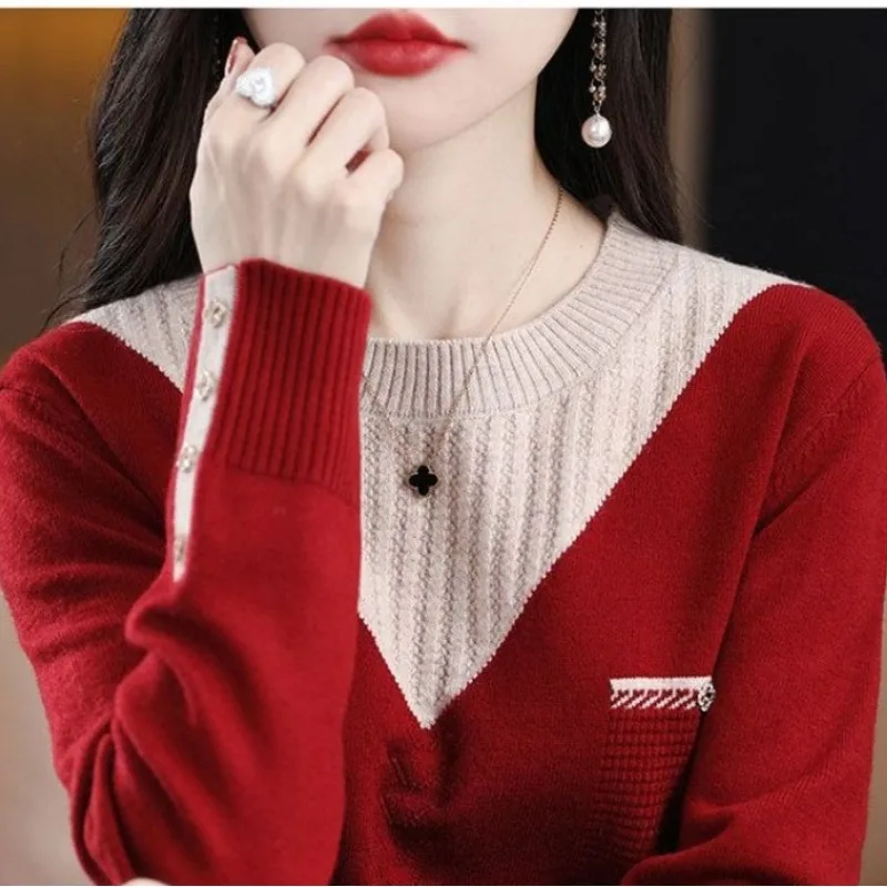 Women\'s Autumn and Winter Fashion and Elegant Pullover Round Neck Colorful Button Long Sleeve Casual Loose Sweater Knitted Tops