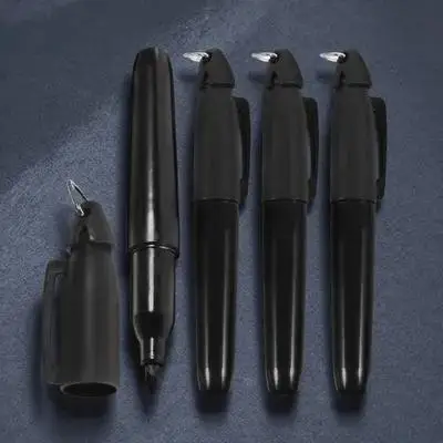 4 قطع قلم تحديد كرة الجولف متين وسهل الحمل، علامة إمدادات الجولف الخاصة بك، تحسين دقة علامة كرة الجولف