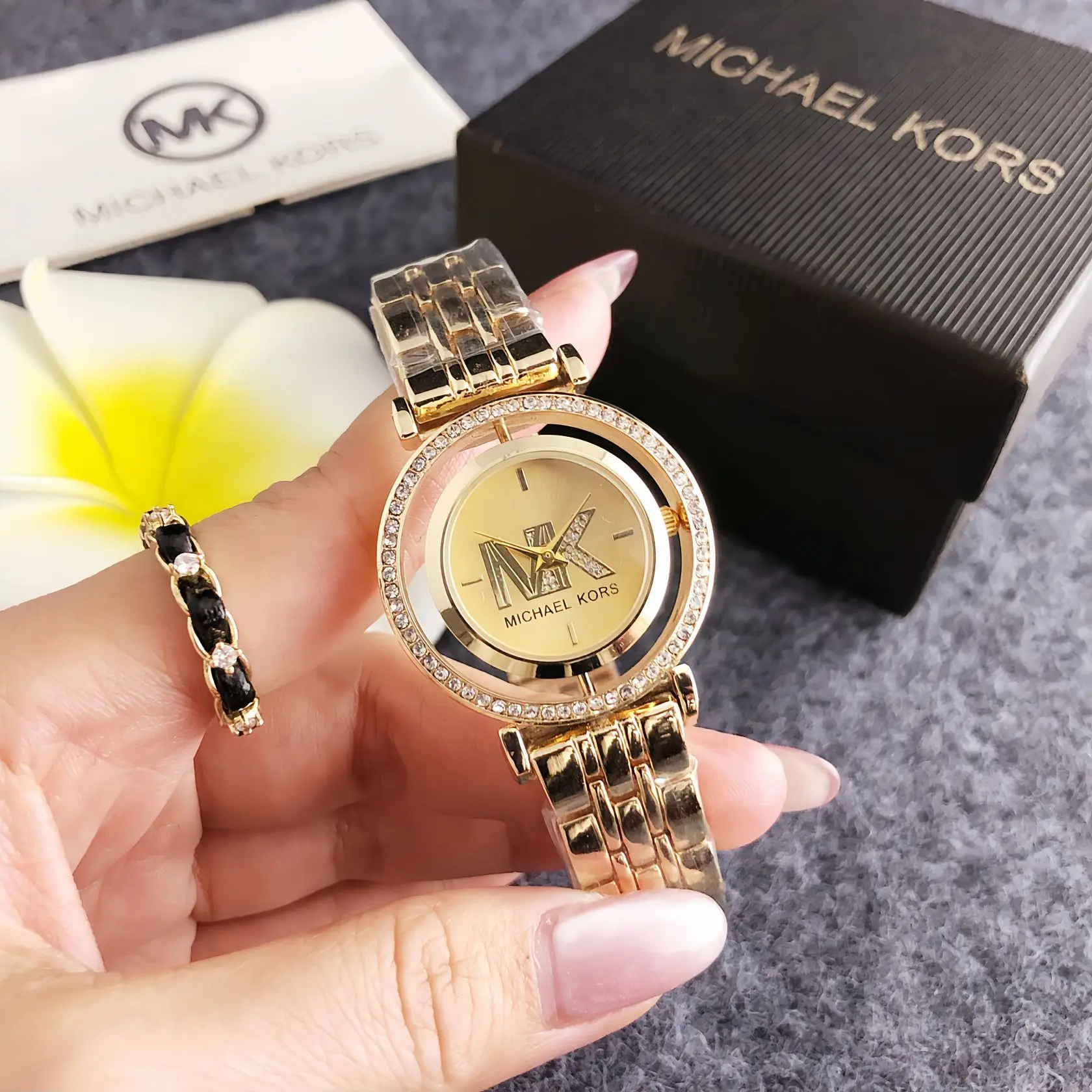 Michael Kors Damen-Quarzuhr mit drehbarem Zifferblatt, lässige Mode, Luxus-Business-Armbanduhr aus Legierung, Geschenk für Freundin