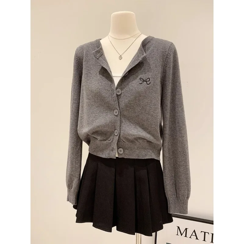 

Серый вязаный кардиган с бантом и вышивкой для женщин, свободный свитер с круглым вырезом, куртка