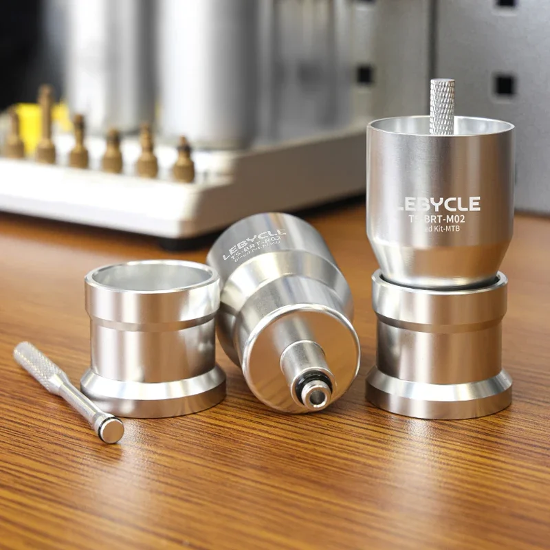 أداة قمع زيت الدراجة الجبلية أداة إصلاح الانكماش الفرامل الصحن الهيدروليكي لإصلاح قمع حقن الزيت محول Shimano #3